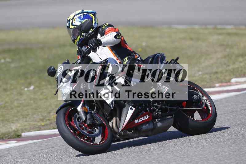 /01 02.04.2026 MAZ ADR/Gruppe gelb Gruppe gruen/59